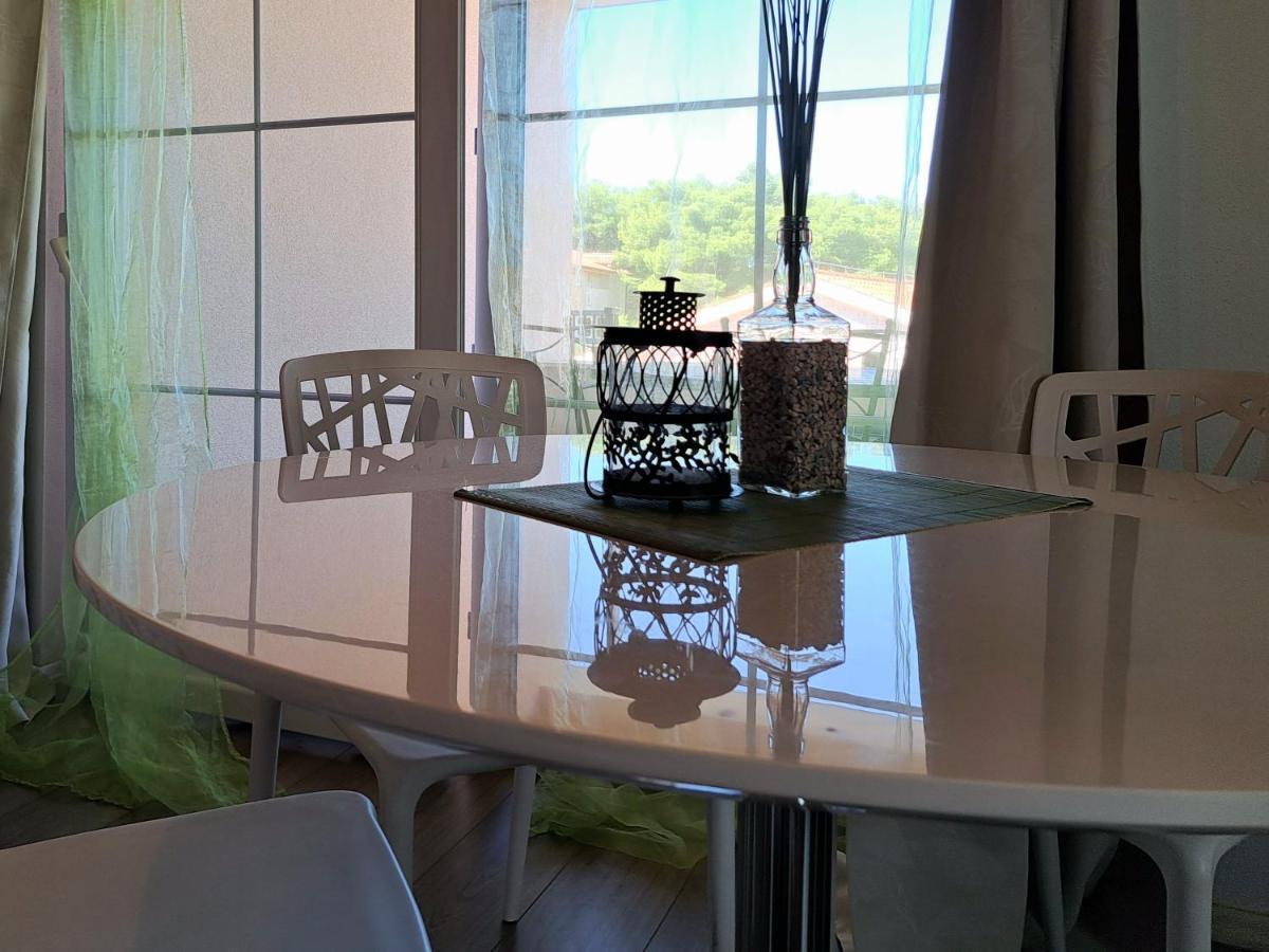Apartment Oaza Mira Tribalj Zewnętrze zdjęcie