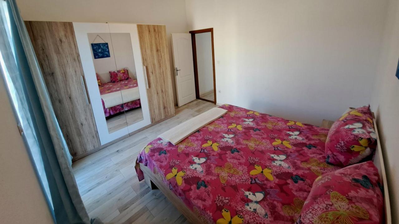 Apartment Oaza Mira Tribalj Zewnętrze zdjęcie