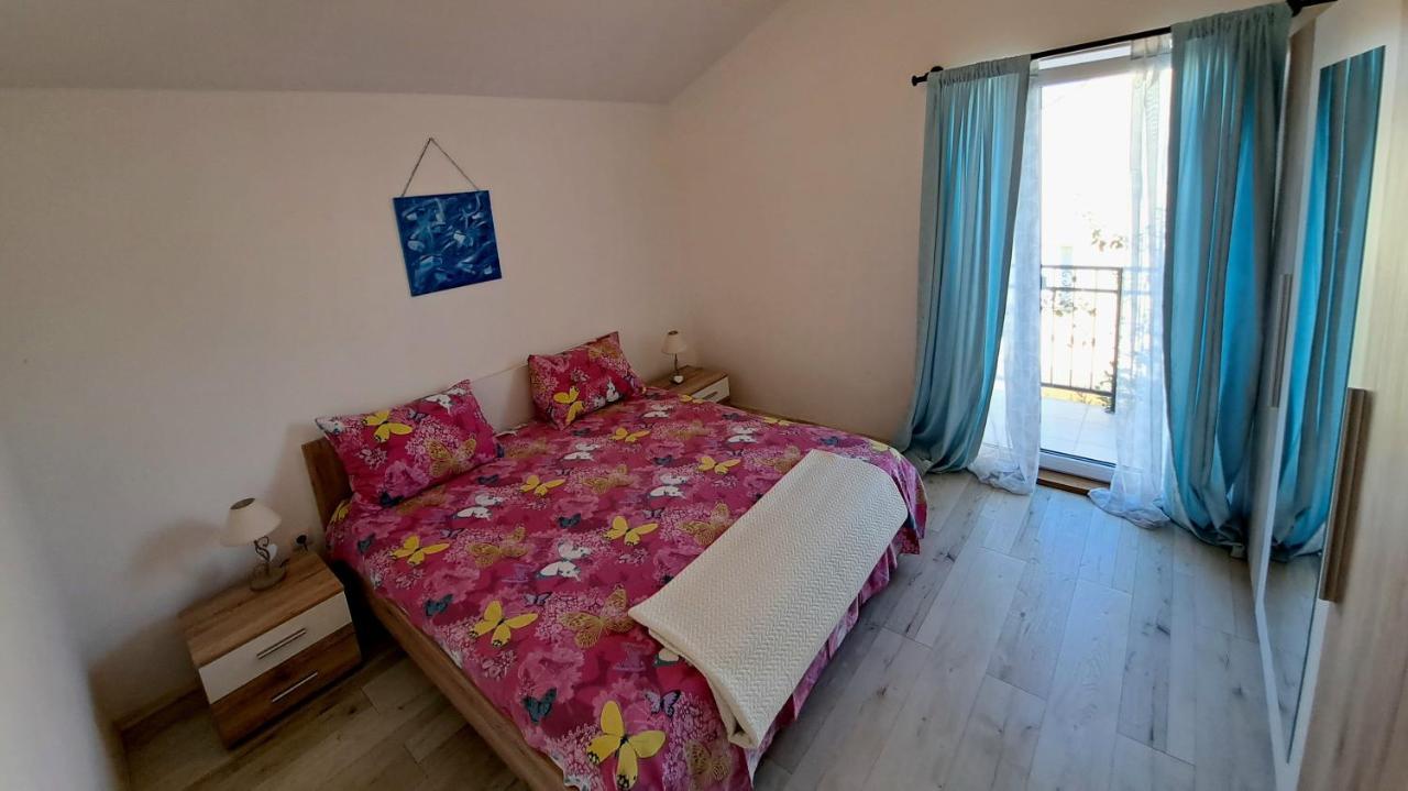 Apartment Oaza Mira Tribalj Zewnętrze zdjęcie