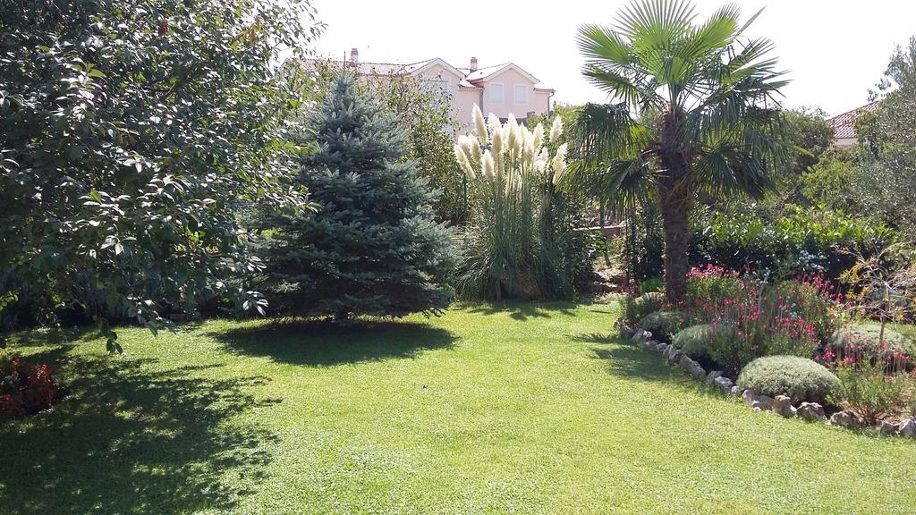 Apartment Oaza Mira Tribalj Zewnętrze zdjęcie
