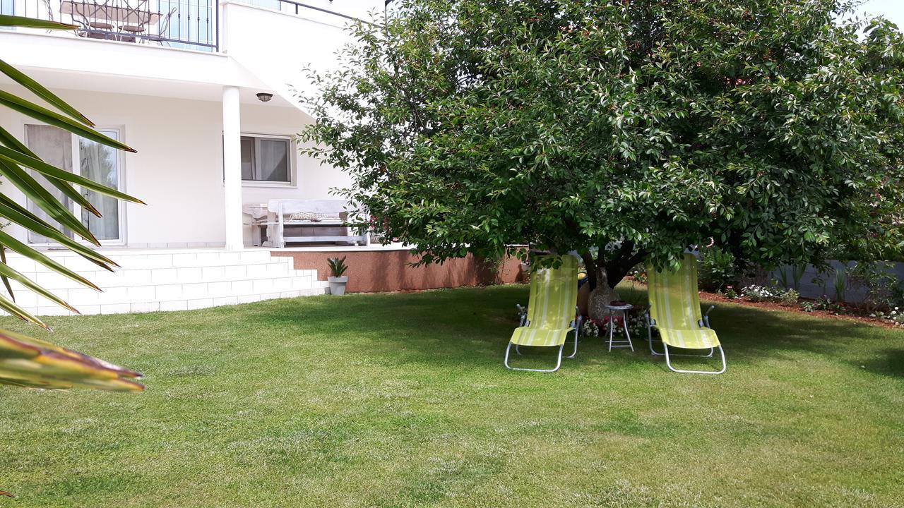 Apartment Oaza Mira Tribalj Zewnętrze zdjęcie